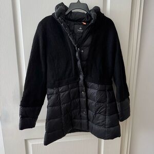 Junge Jacket with Hood Black Sz US 8